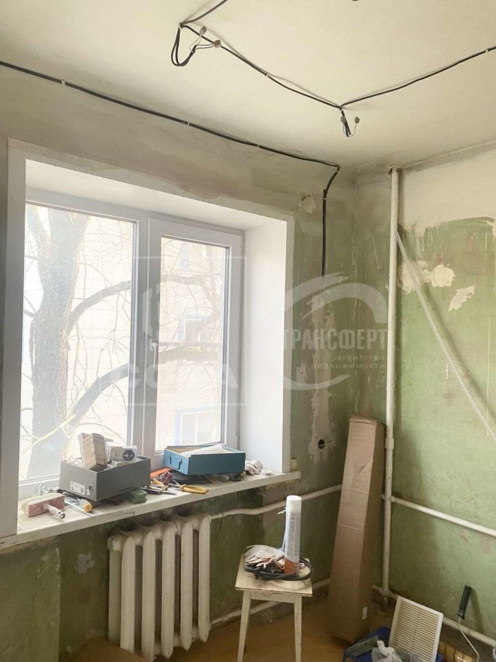 2-комн квартира Варейкиса улица, 51