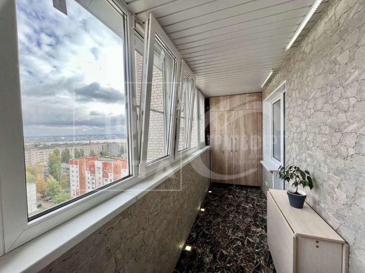 2-комн квартира Чапаева улица, 124б