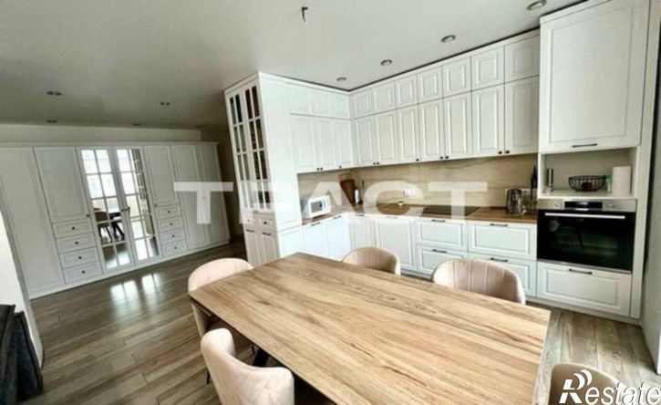 3-комн квартира ул Академика Конопатова, 11/1,  д. 11/1