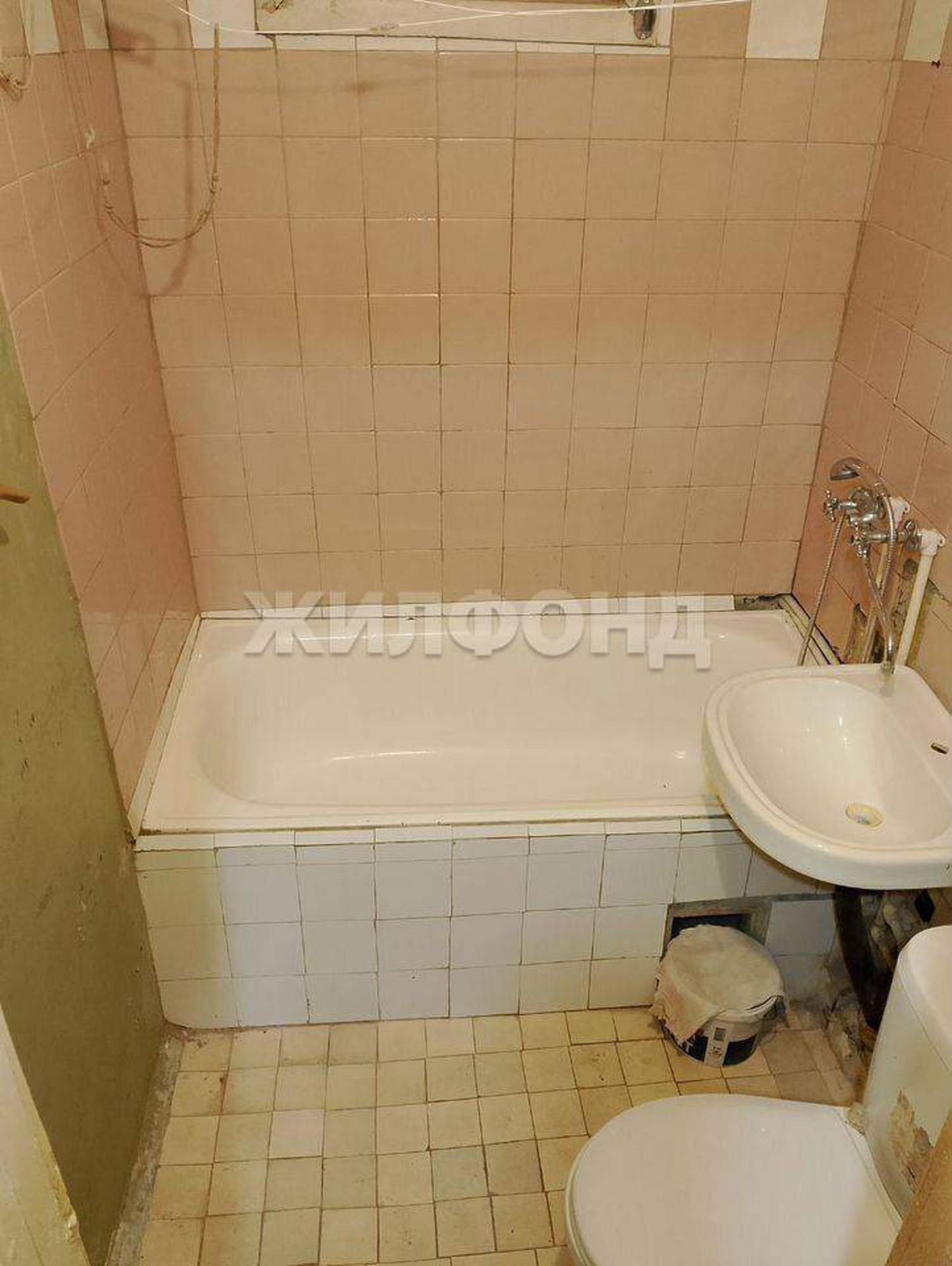 Купить квартиру за 3 990 000 рублей на Ушинского улица, д.8