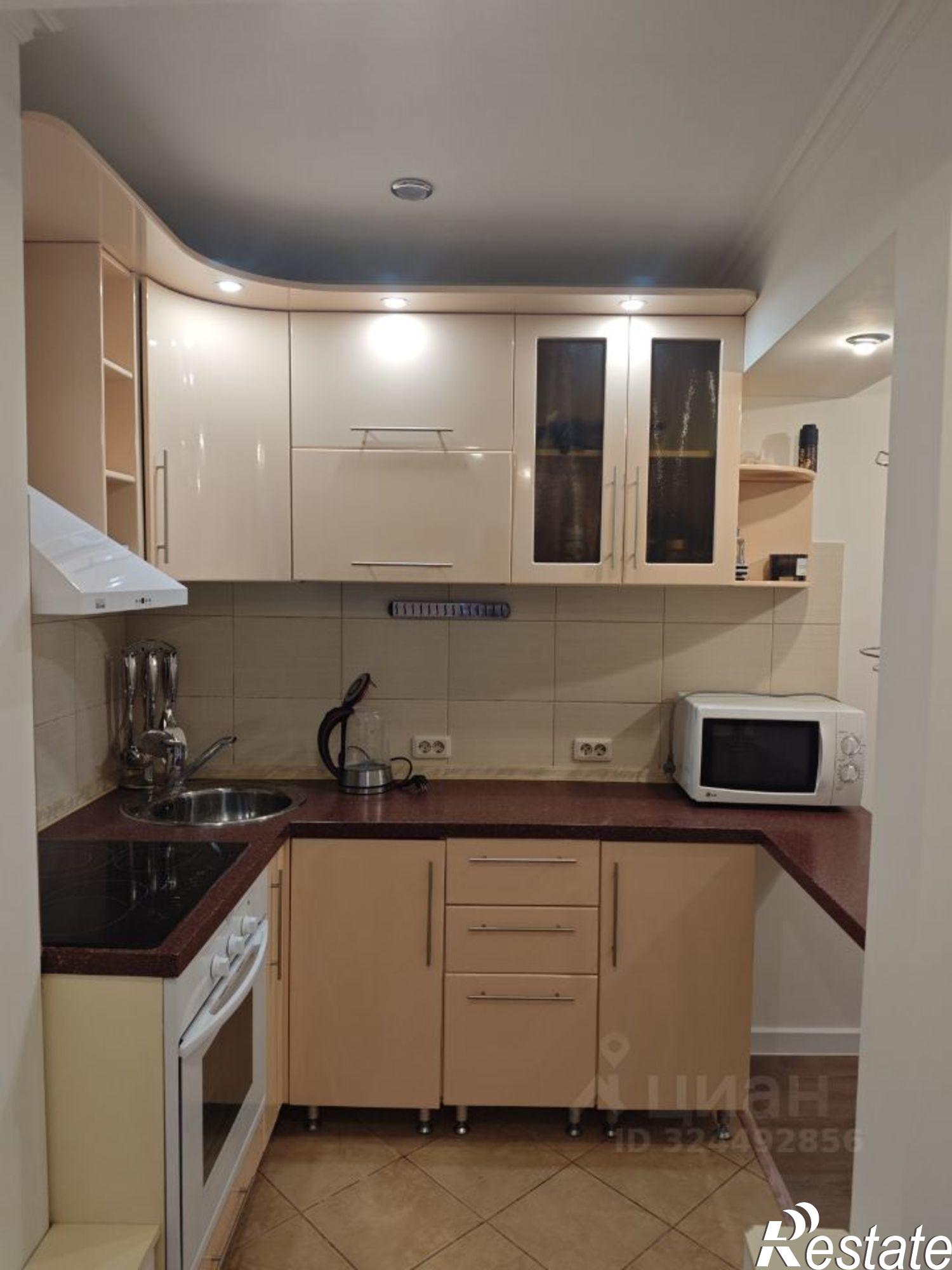 Сдать квартиру за 45 000 рублей на улица 60-й Армии, 27