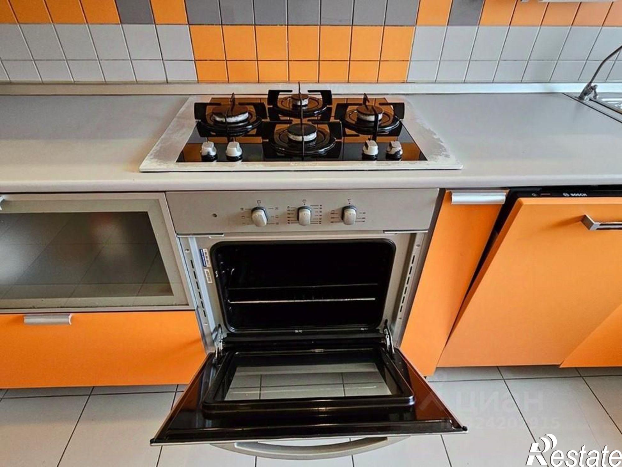 Сдать квартиру за 35 000 рублей на Детский переулок, 27