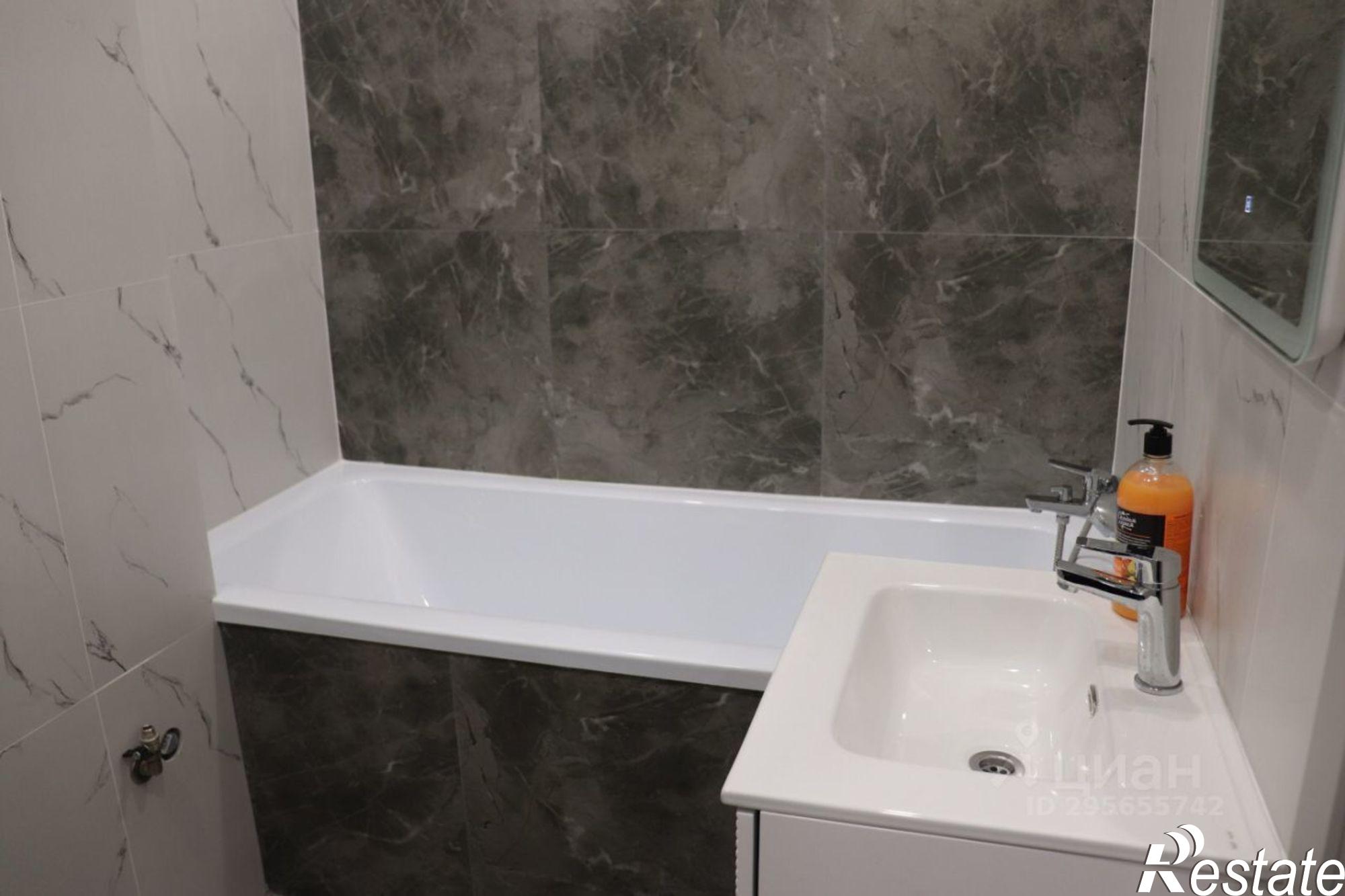 Сдать квартиру за 30 000 рублей на Московский пр-кт, 52