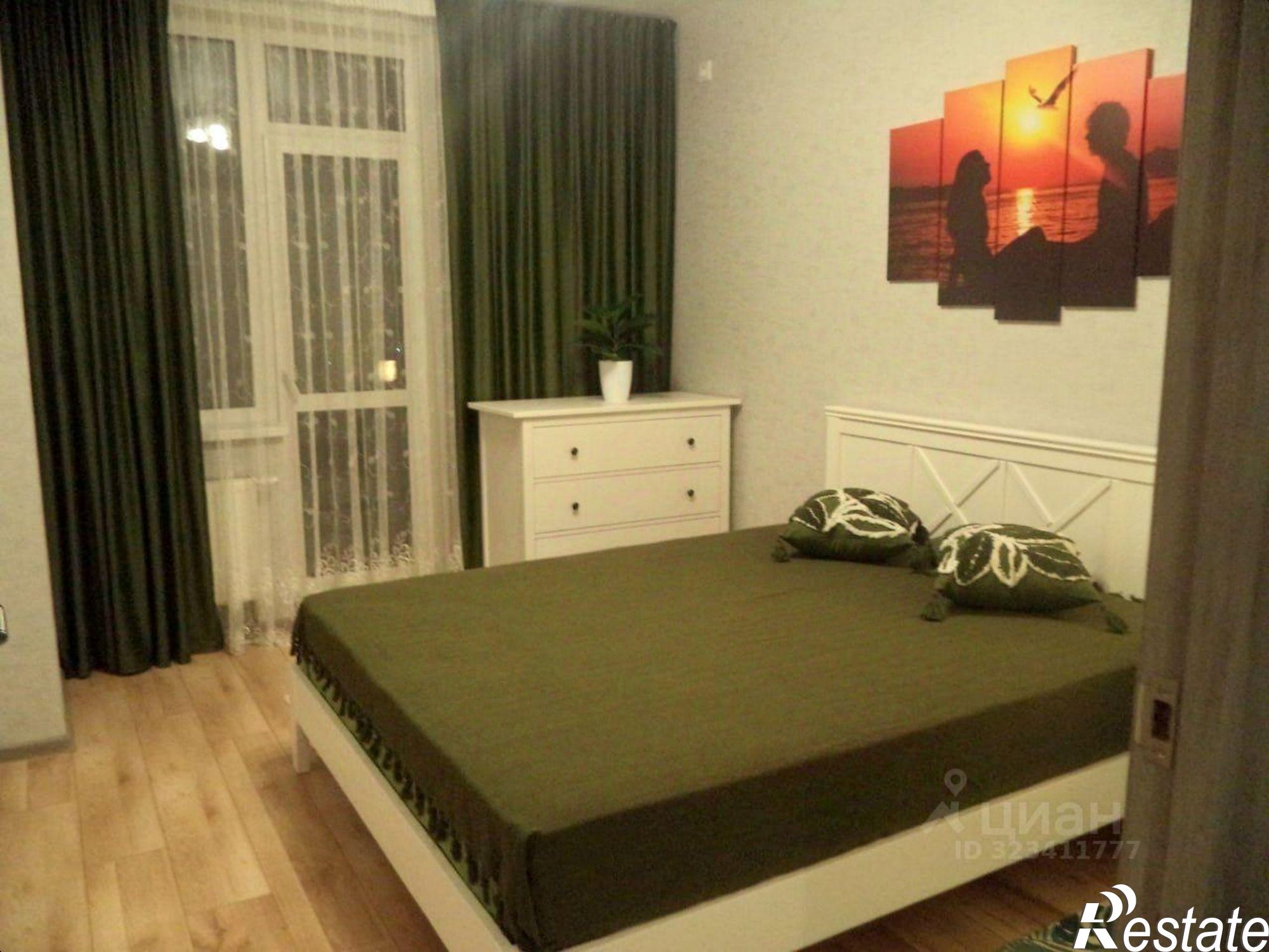 Сдать квартиру за 60 000 рублей на ул Ворошилова, 10/1