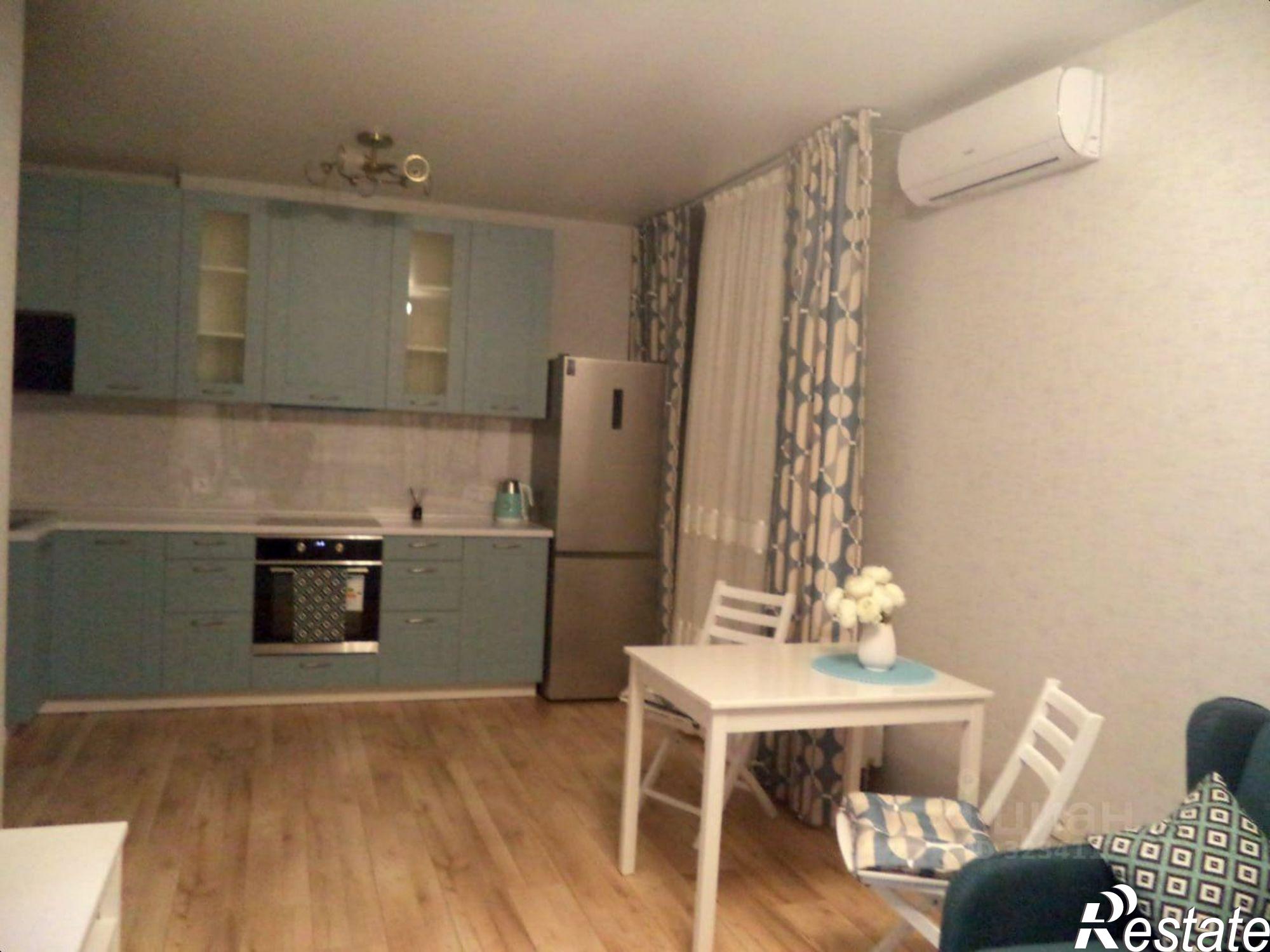 Сдать квартиру за 60 000 рублей на ул Ворошилова, 10/1