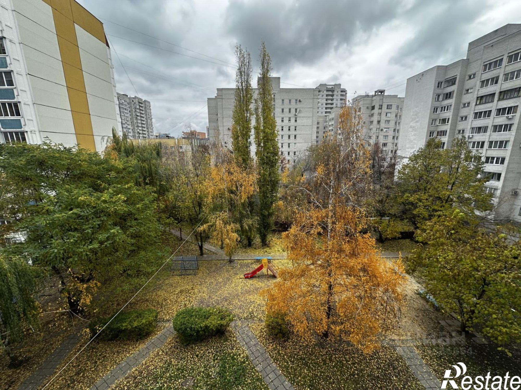 Купить квартиру за 5 800 000 рублей на ул 40 лет Октября, 14