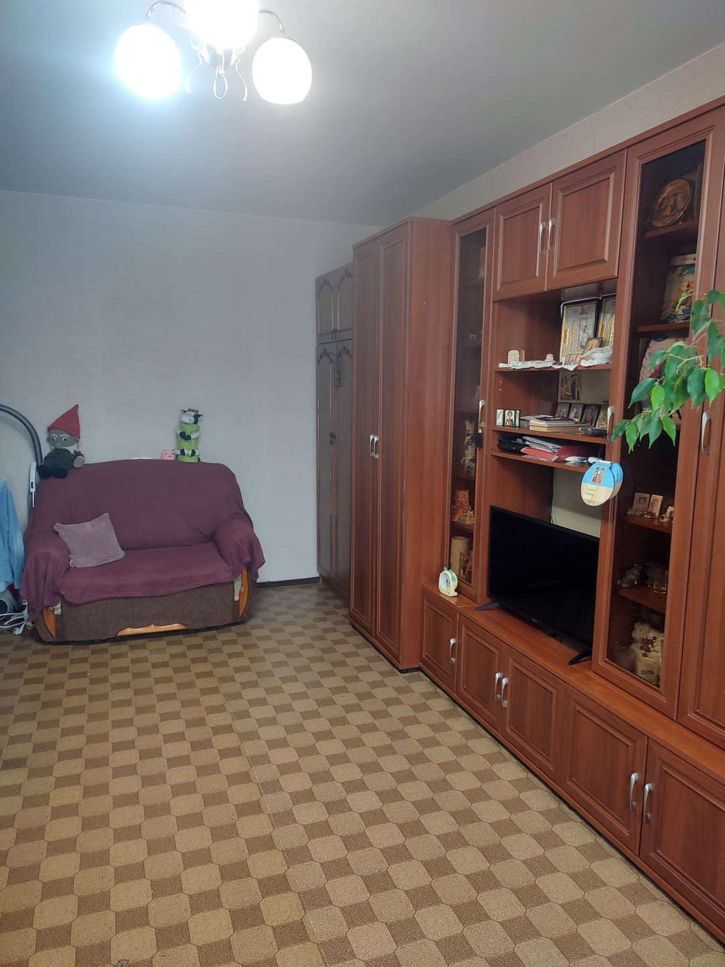 2-комн квартира Победы бульвар, 6