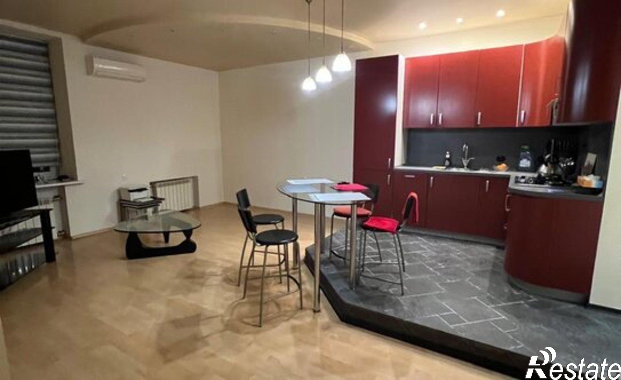 Купить квартиру за 19 000 000 рублей на Московский пр-кт, 195