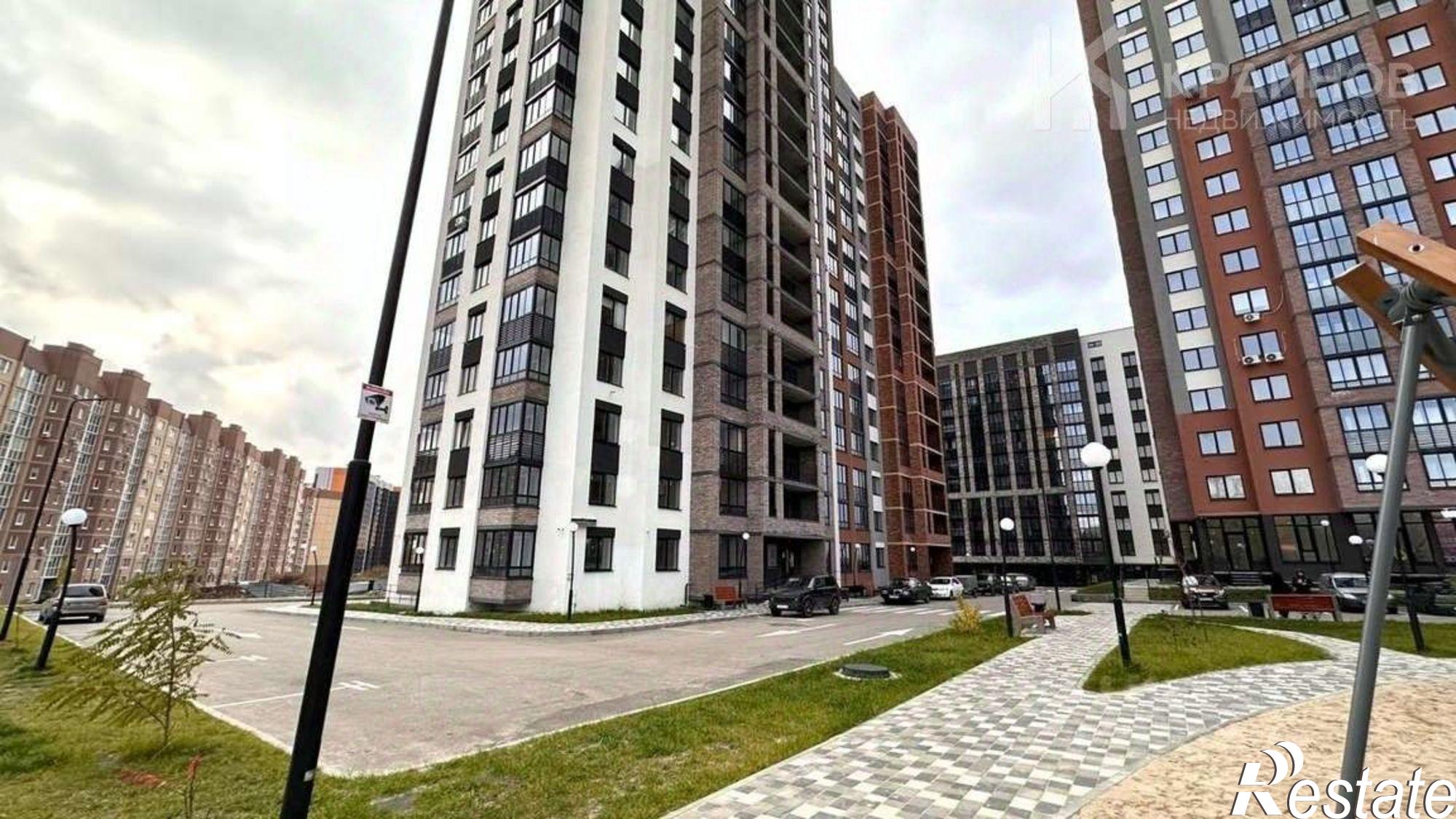 Купить квартиру за 4 300 000 рублей на Острогожская улица, 156/1