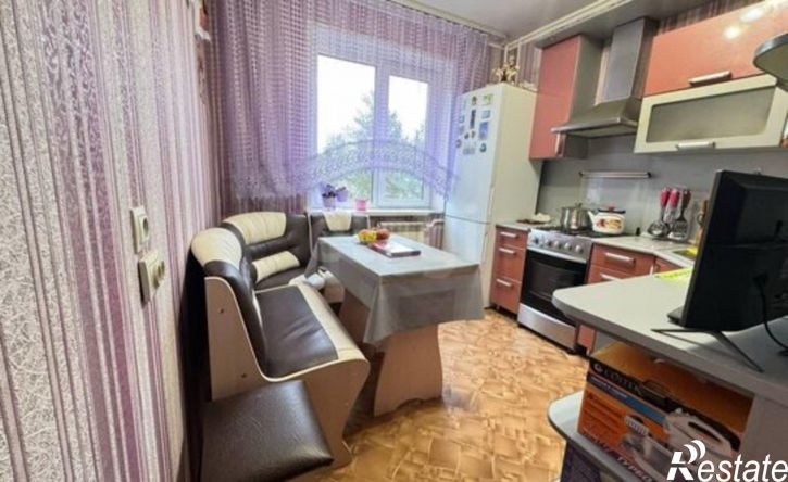 3-комн квартира ул 232 Стрелковой дивизии, 31,  д. 31