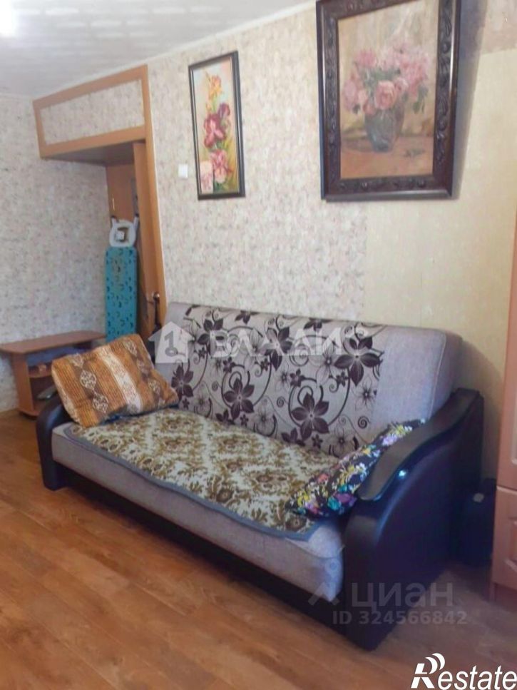 4-комн квартира Южно-Моравская улица, 42,  д. 42