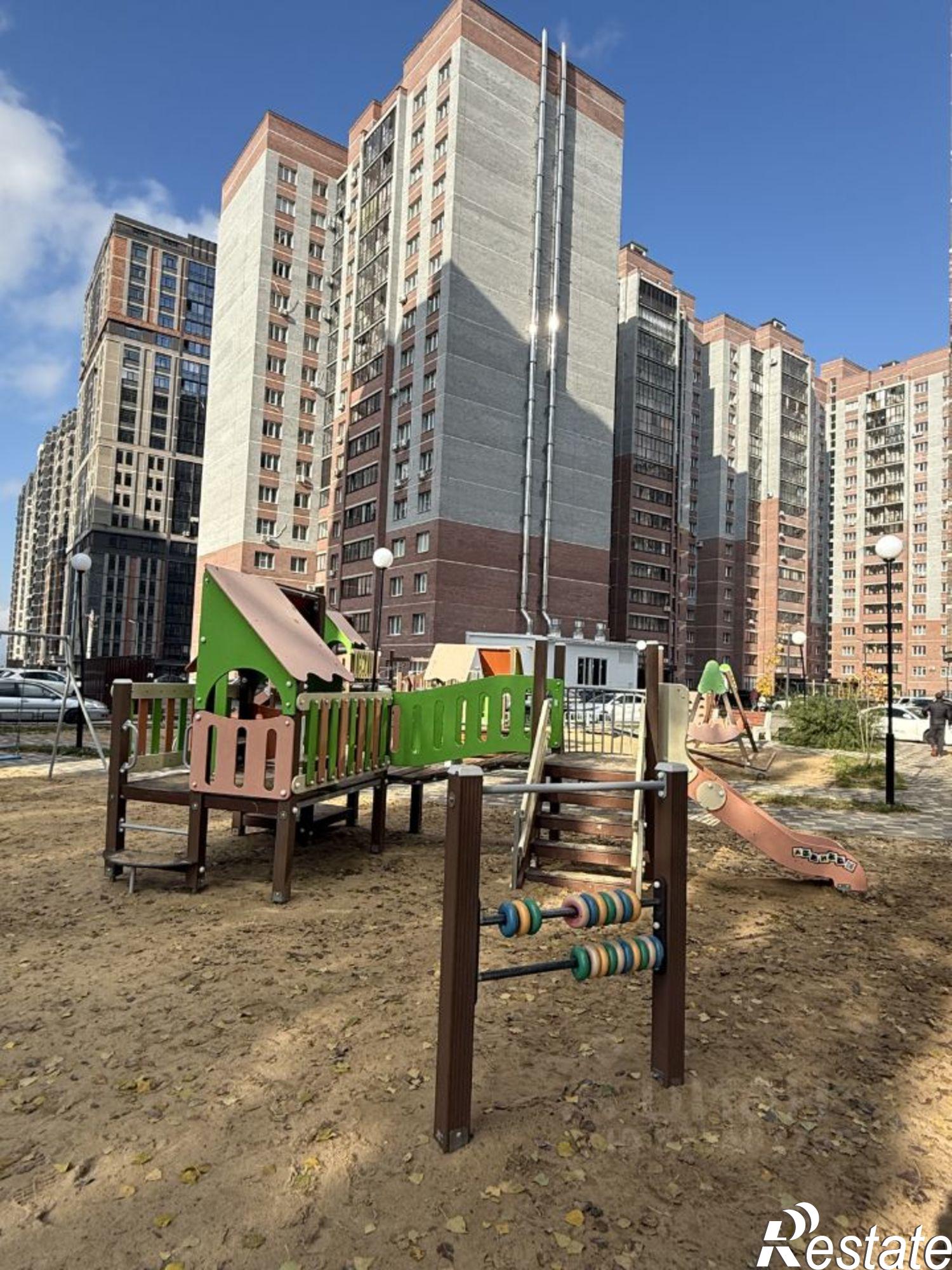 Купить квартиру за 5 200 000 рублей на ул Композитора Ставонина, 84А