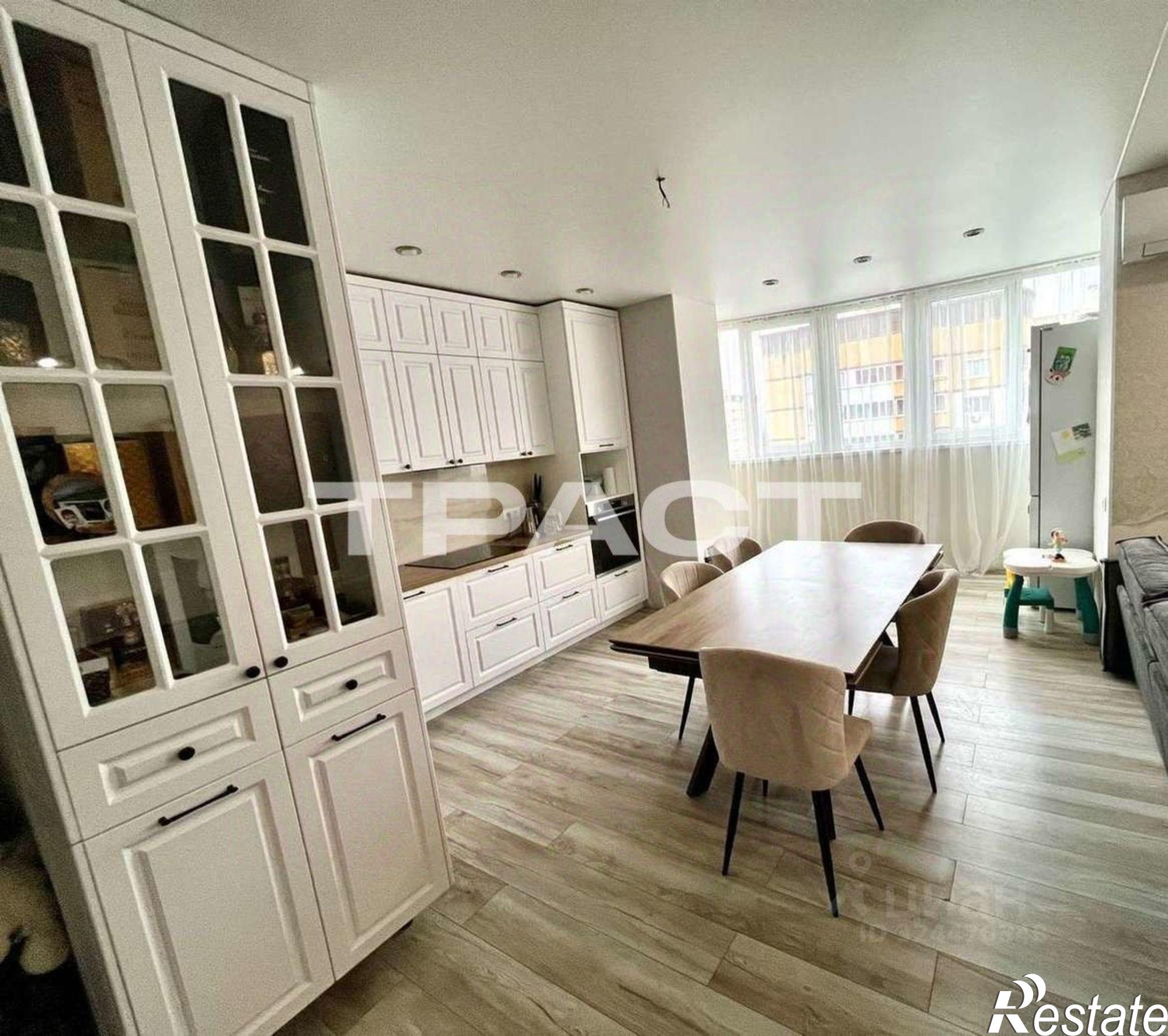 Купить квартиру за 12 500 000 рублей на улица Академика Конопатова, 11/1