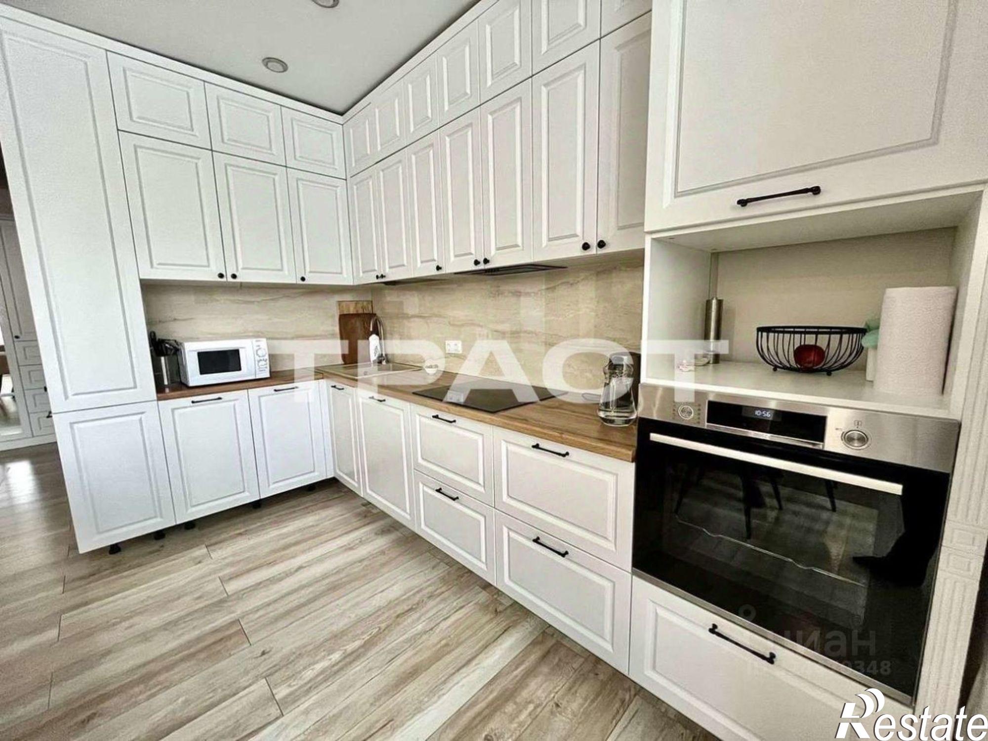 Купить квартиру за 12 500 000 рублей на улица Академика Конопатова, 11/1