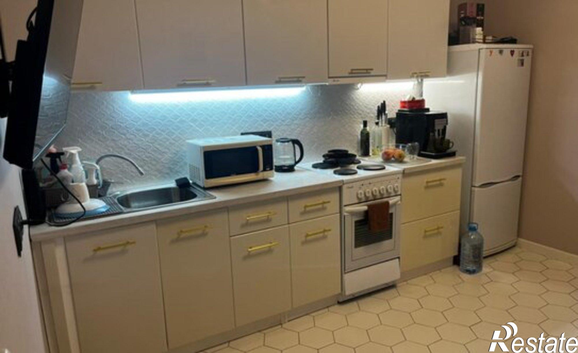 Купить квартиру за 7 870 000 рублей на улица 9 Января, 68 к3