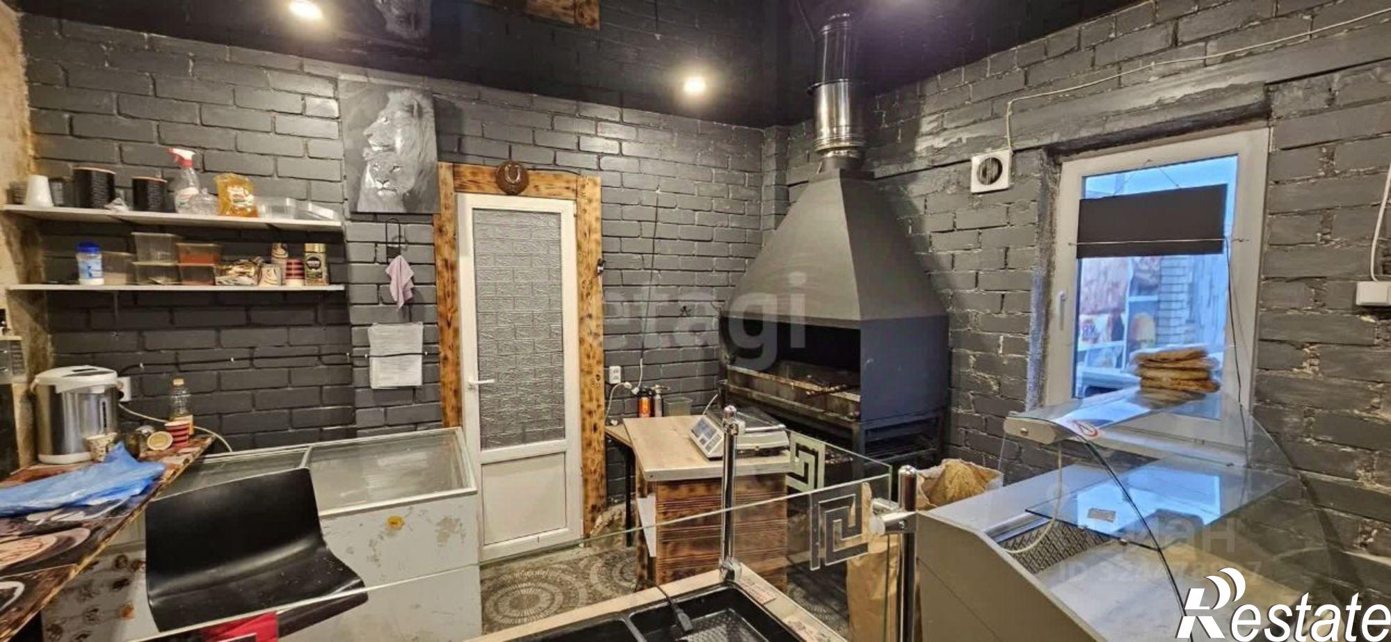 Купить торговое помещение за 6 850 070 рублей на Стременной переулок, 8А