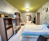 1-комн, 52кв м, этаж 3/10 Республиканская улица, 74А