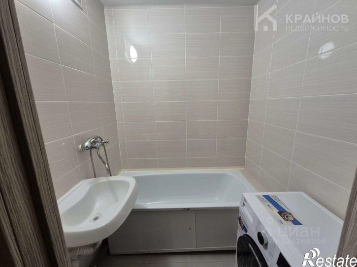 1-комн квартира улица Коренцова, 11,  д. 11