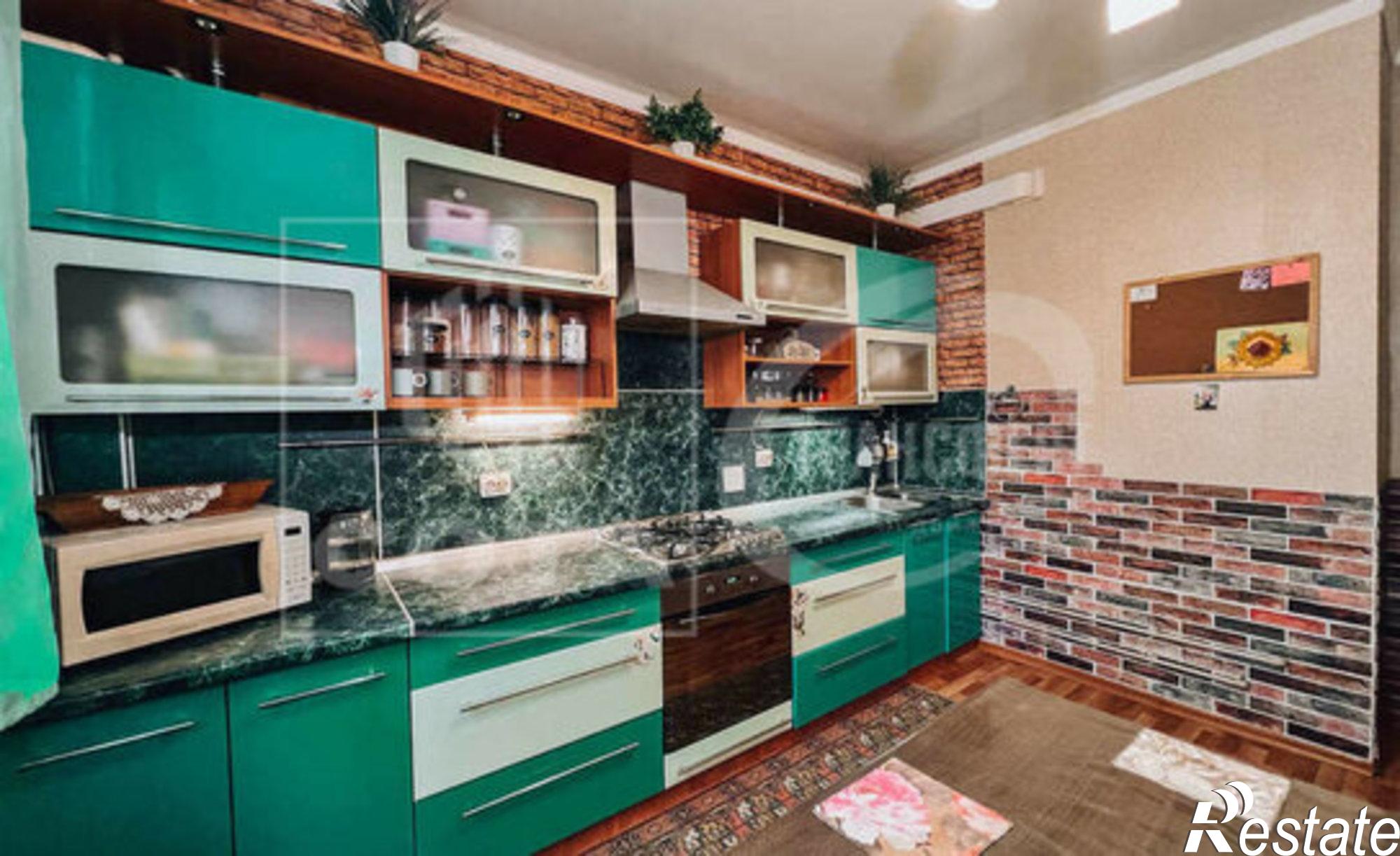 Купить квартиру за 7 799 000 рублей на ул Антокольского, 14