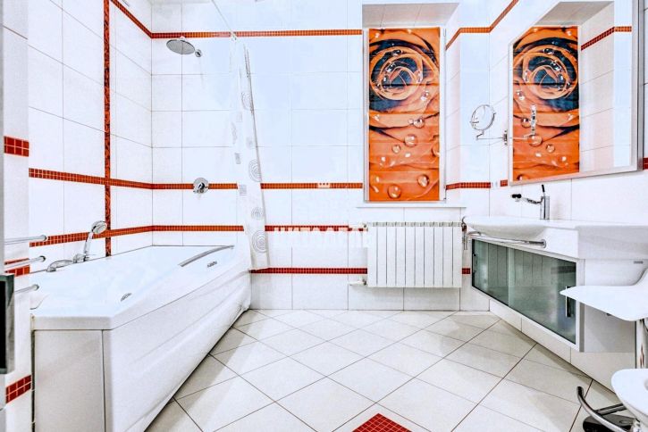 3-комн квартира Чернышевского ул., 42