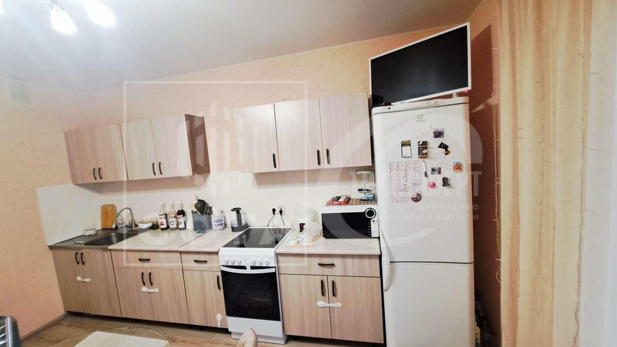 Купить квартиру за 4 399 000 рублей на Коренцова улица, 1