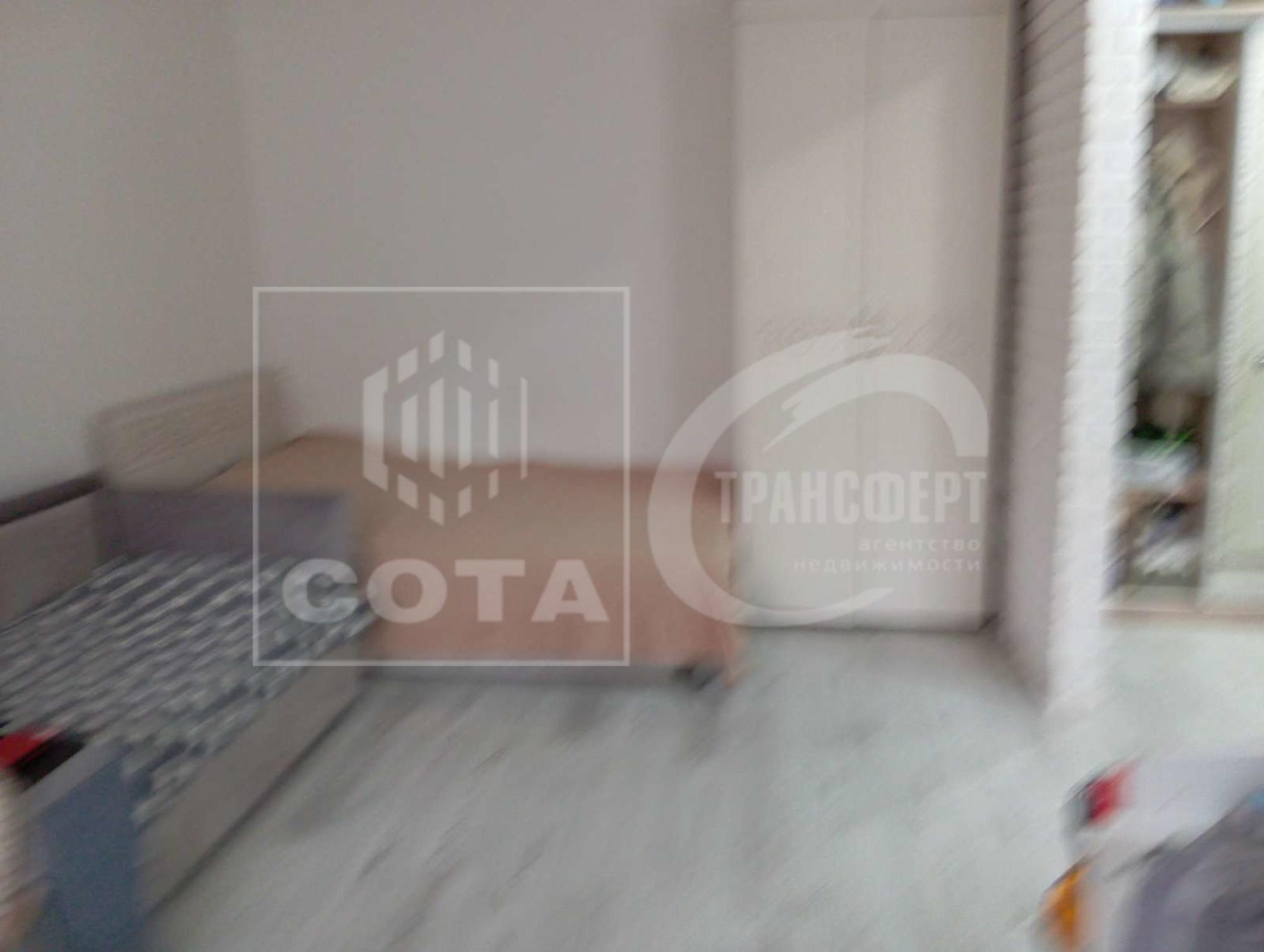 Купить квартиру за 3 490 000 рублей на Домостроителей улица, 12