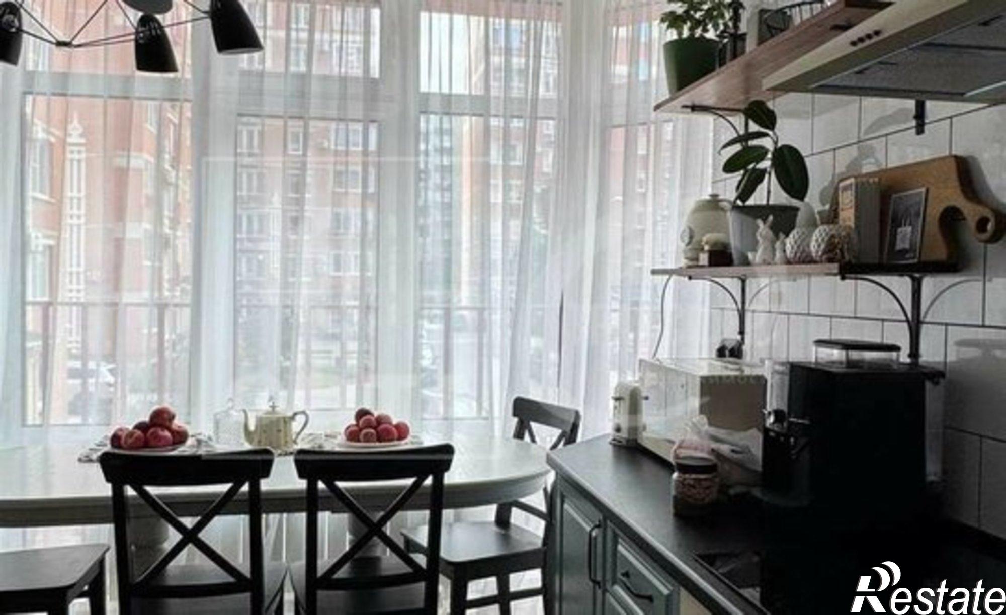 Купить квартиру за 15 600 000 рублей на улица Кривошеина, 13/5