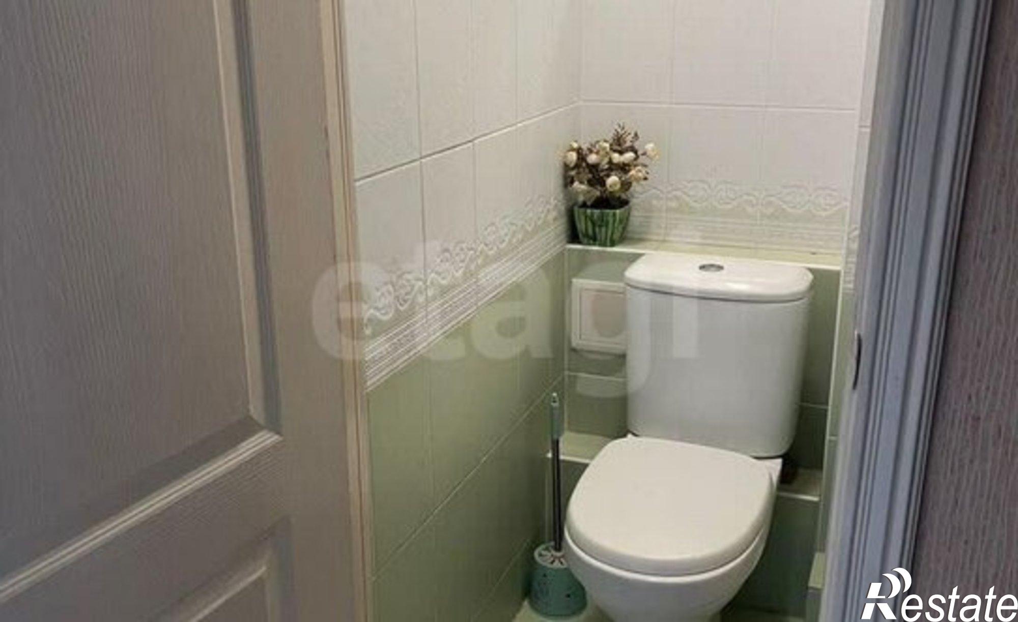 Купить квартиру за 5 800 000 рублей на ул Калининградская, 100