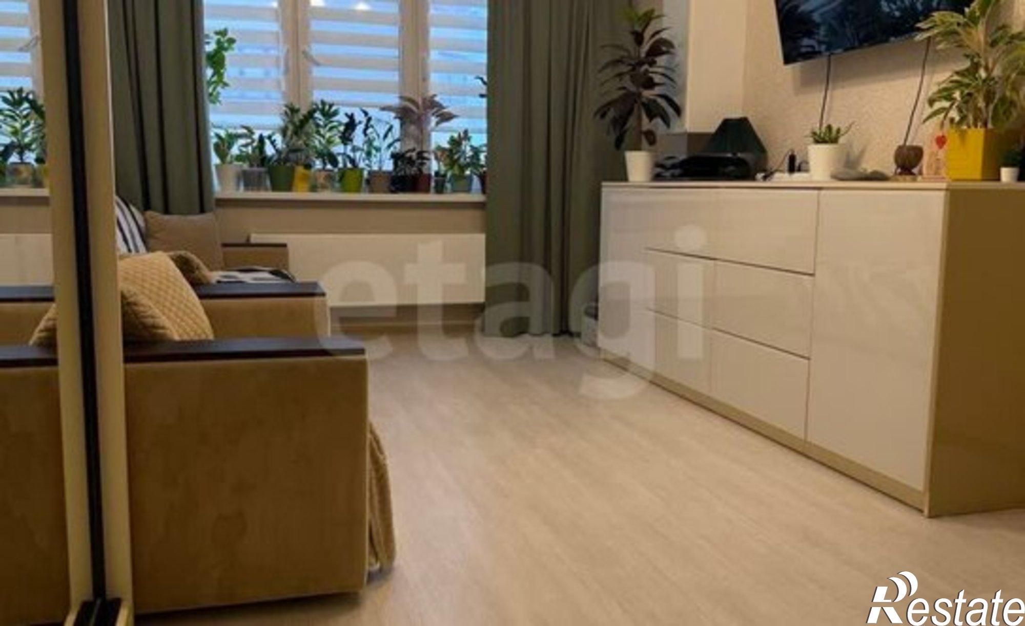 Купить квартиру за 10 700 000 рублей на ул Краснознаменная, 57/2