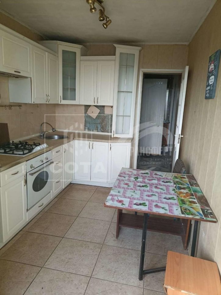 2-комн квартира Летчика Колесниченко улица, 29