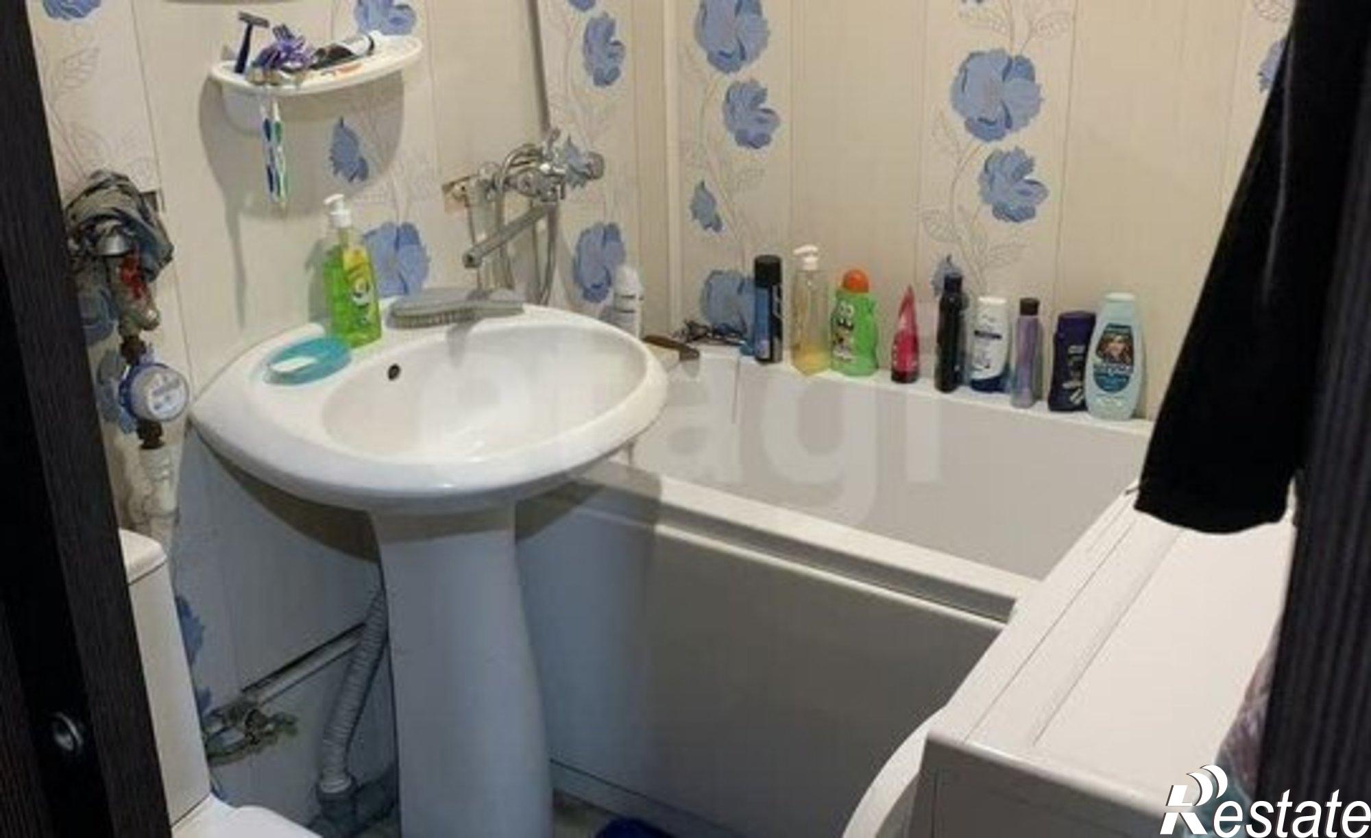 Купить квартиру за 3 300 000 рублей на улица Богдана Хмельницкого, 56Г