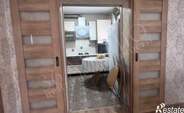 4-комн квартира улица Кропоткина, 11А,  д. 11А