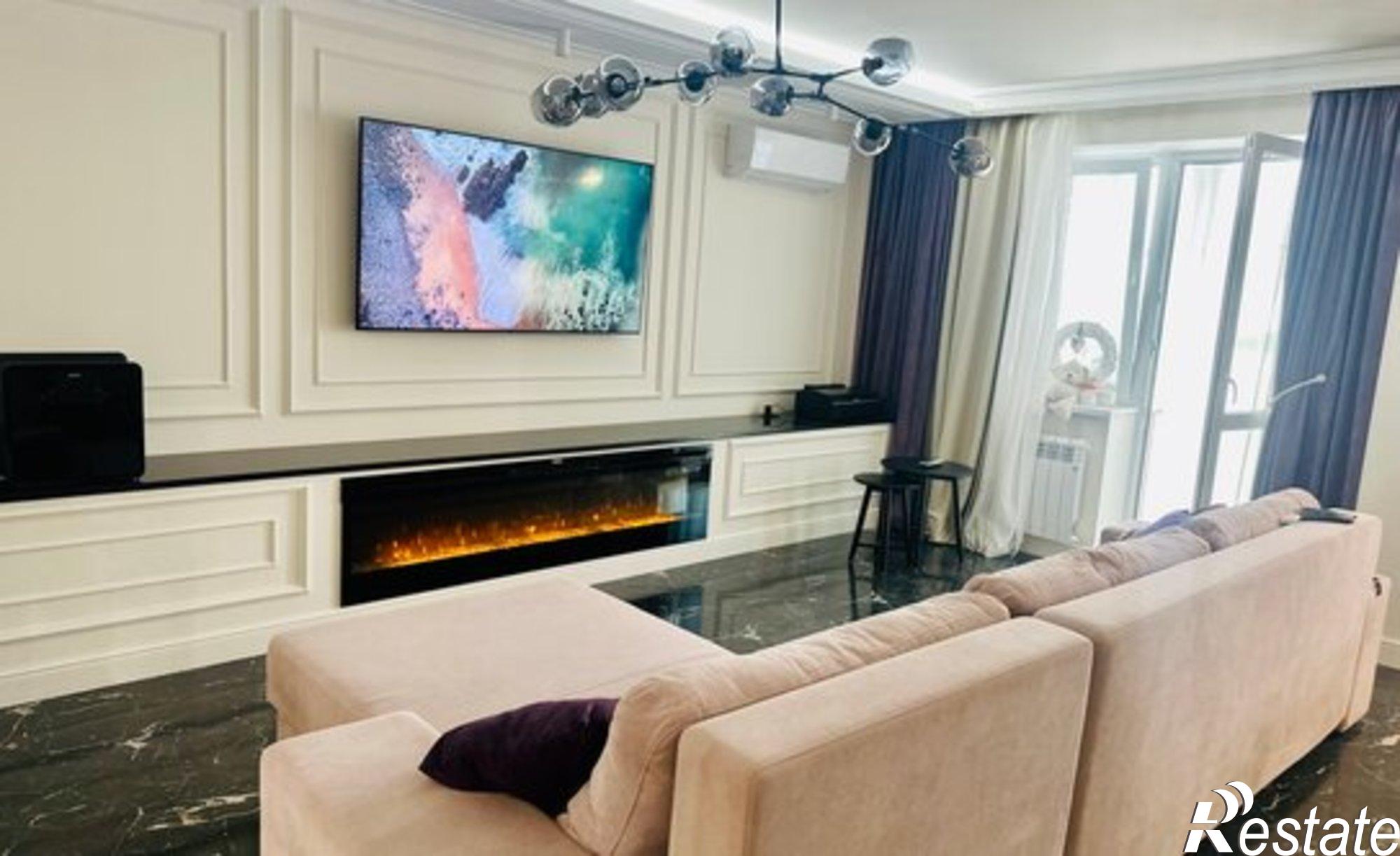 Купить квартиру за 13 000 000 рублей на Ленинградская улица, 82В