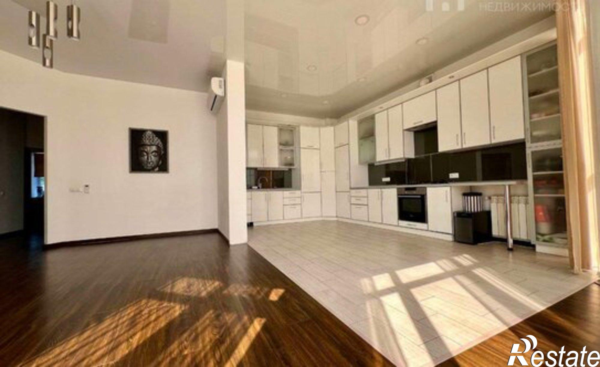 Купить квартиру за 27 500 000 рублей на наб Массалитинова, 50А