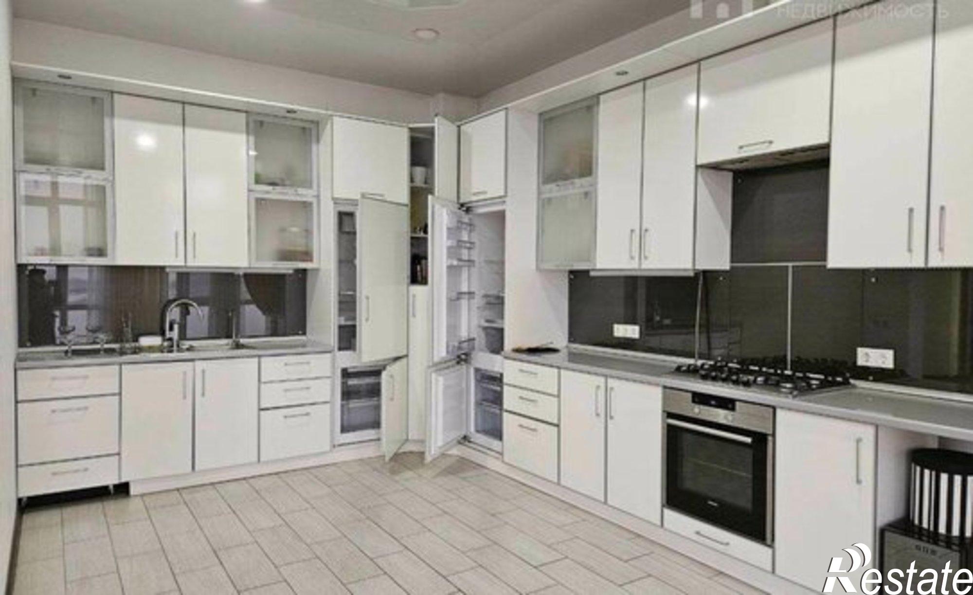 Купить квартиру за 27 500 000 рублей на наб Массалитинова, 50А