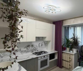 1-комн, 35кв м, этаж 8/10 улица 9 Января, 241/1