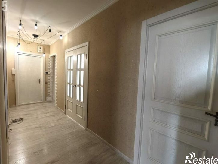 3-комн квартира улица Миронова, 39
