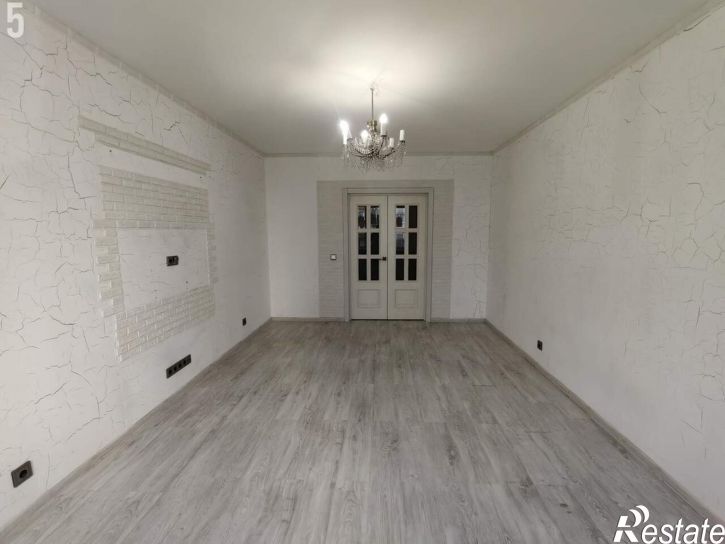 3-комн квартира улица Миронова, 39