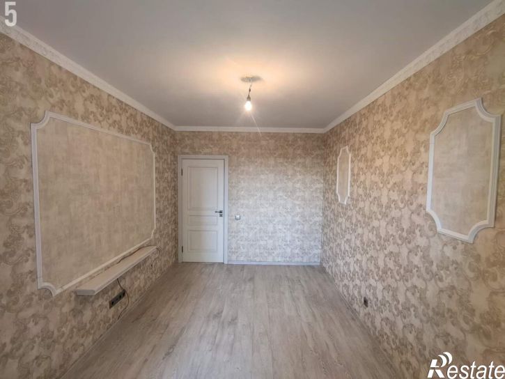 3-комн квартира улица Миронова, 39