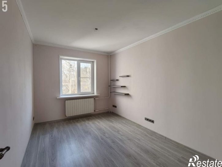3-комн квартира улица Миронова, 39