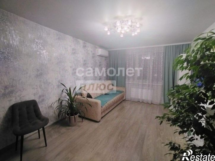 1-комн квартира ул Федора Тютчева, 93/1,  д. 93/1