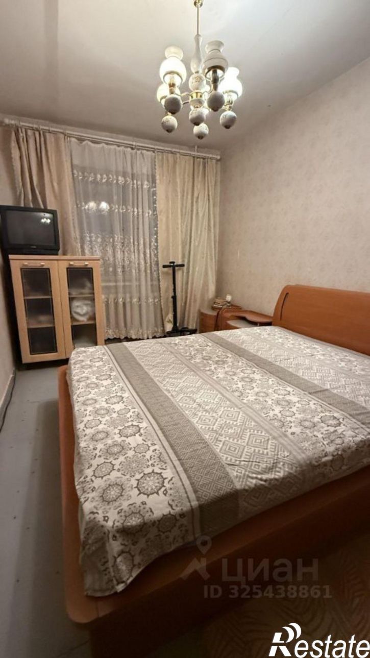 3-комн квартира улица Артамонова, 8А,  д. 8А