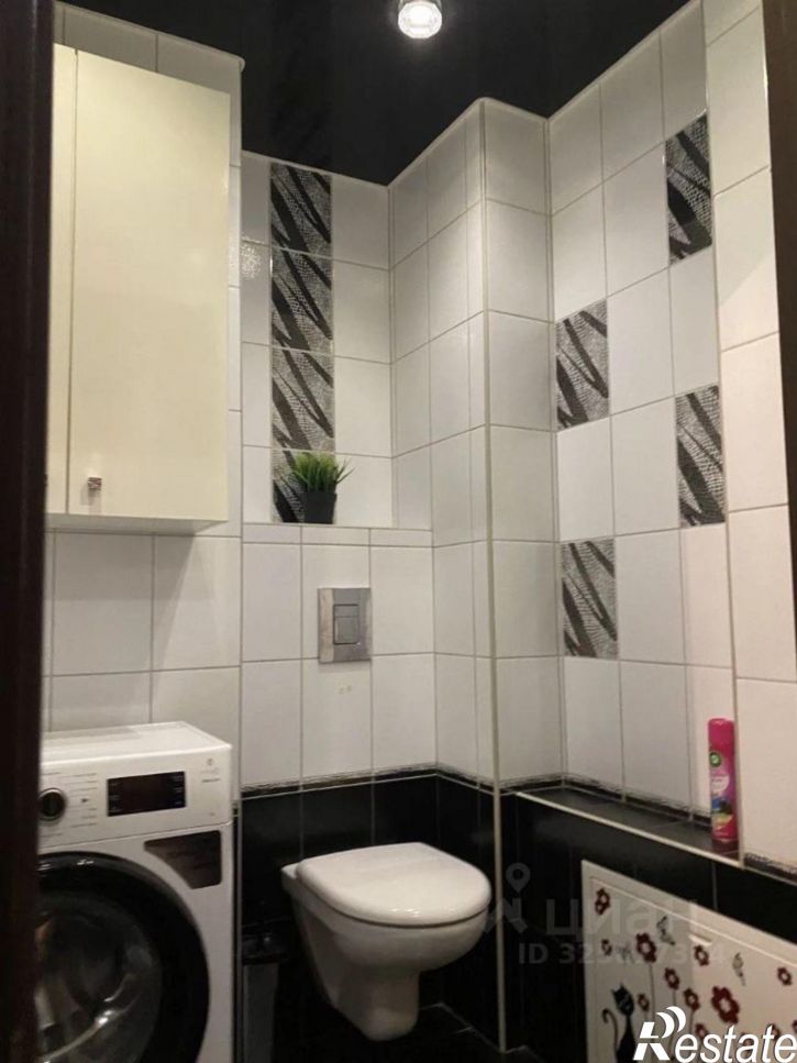 2-комн квартира улица Антонова-Овсеенко, 7Б,  д. 7Б