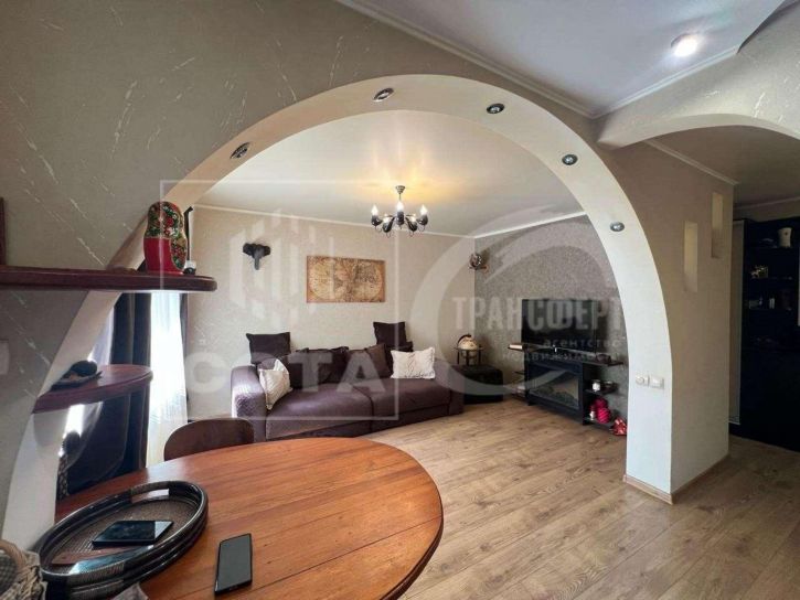 2-комн квартира Моисеева улица, 13к2