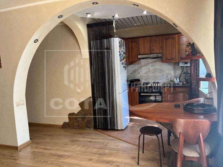 2-комн квартира Моисеева улица, 13к2