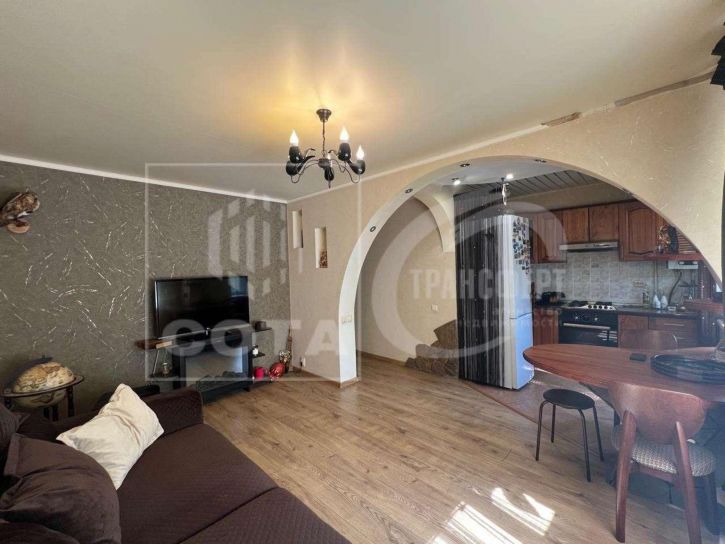 2-комн квартира Моисеева улица, 13к2