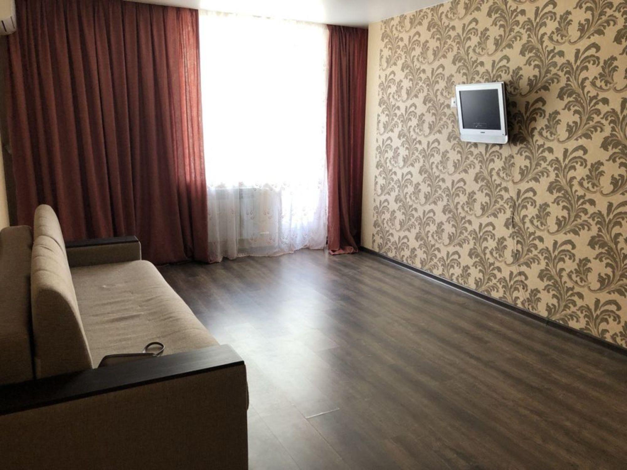 Сдать квартиру за 25 000 рублей на Невский пер, 8