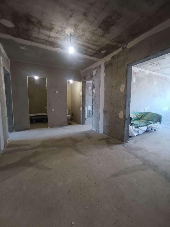 2-комн квартира Антонова-Овсеенко улица, 33кб