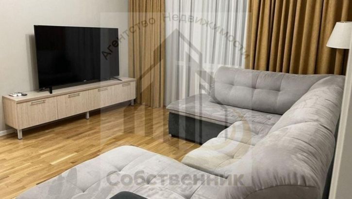 2-комн квартира Короленко ул, 5