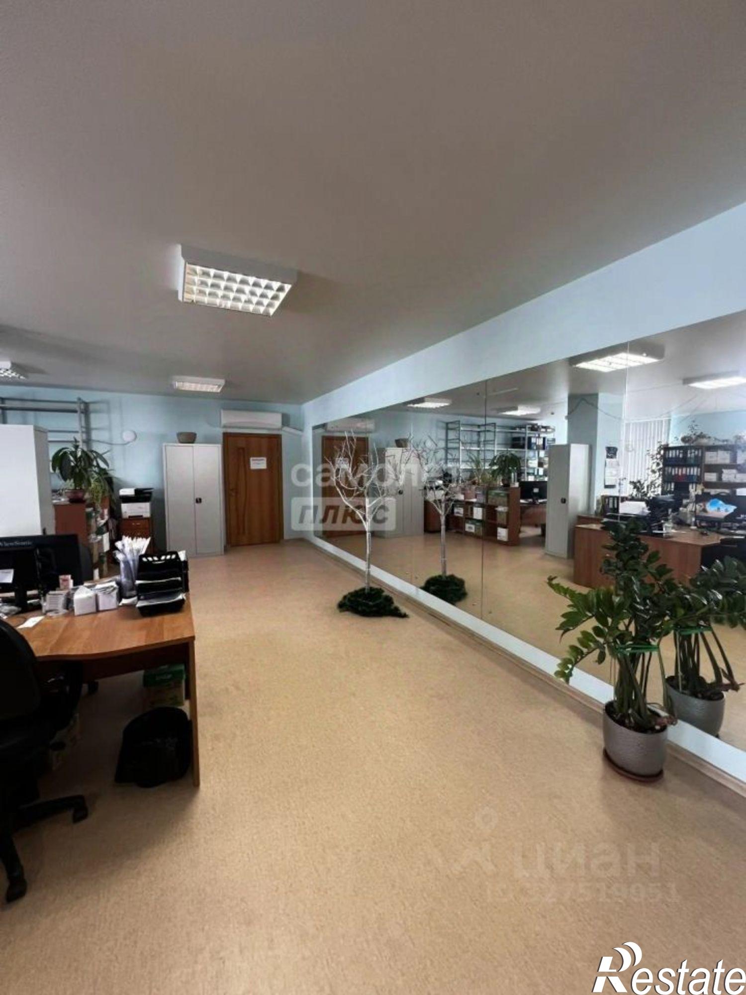 Купить офис, помещение под офис за 56 985 500 рублей на ул Электросигнальная, 30а